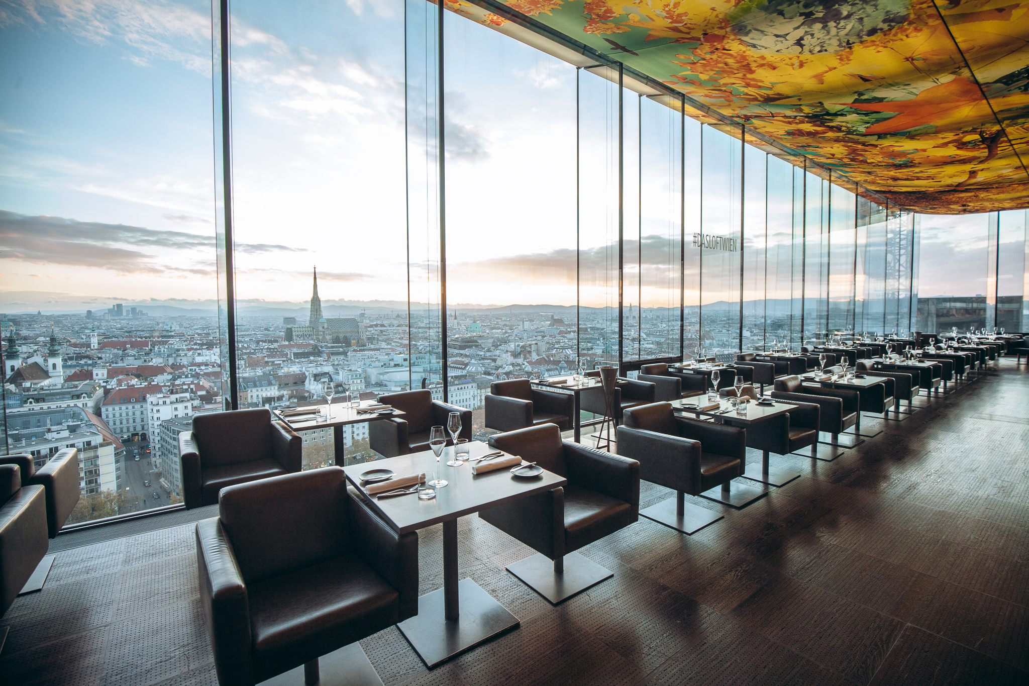 Das LOFT Rooftop Restaurant