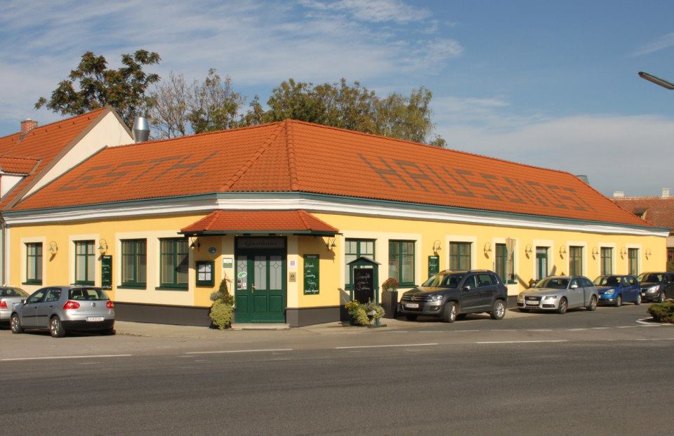 Hausgnost – Gasthaus an der Kreuzung