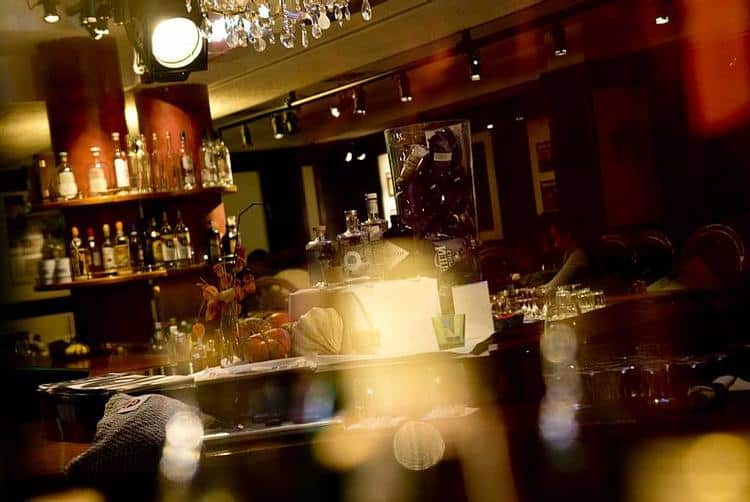 Joe’s Bar
