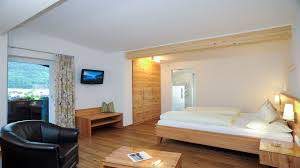 Regitnig 4-Sterne Hotel & Chalets