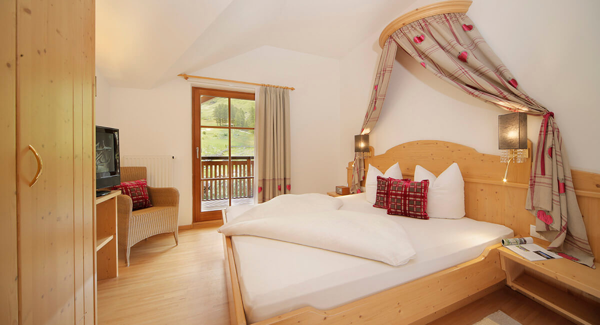 Familien- & Skihotel Edelweiss