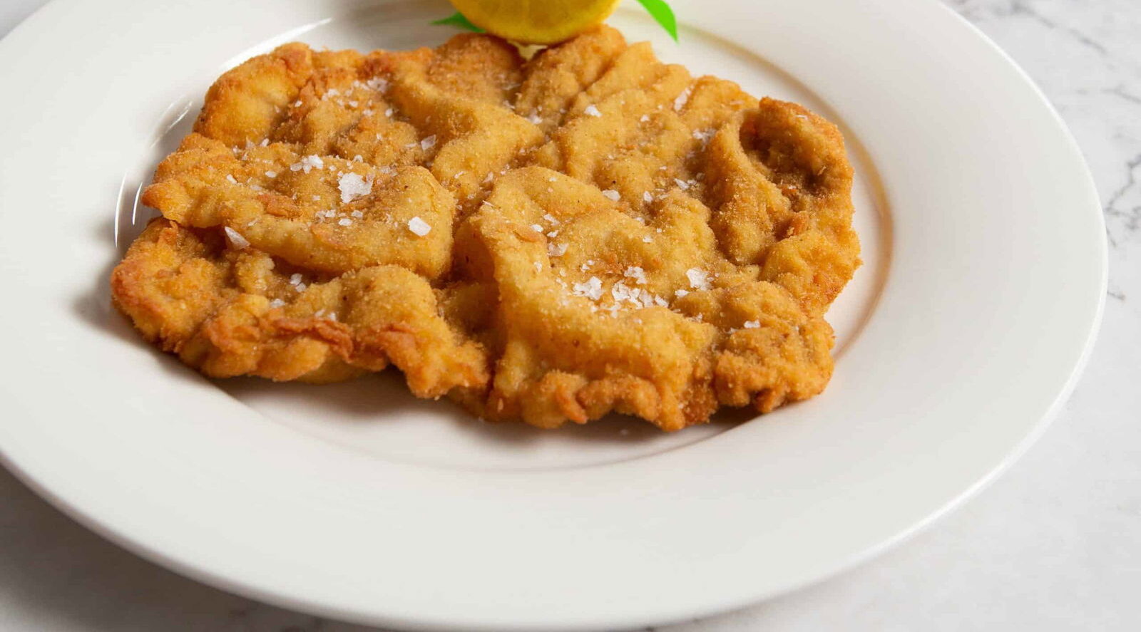 Dom Schnitzel goes Salon Shanghai