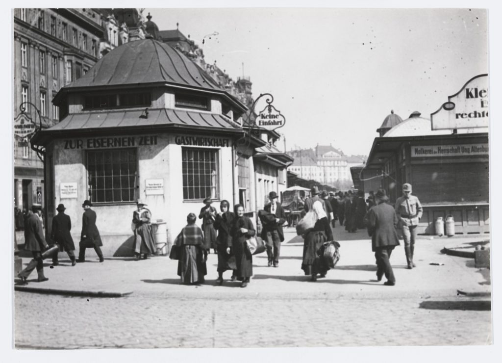 Das Gasthaus "Zur eisernen Zeit", ca. 1916